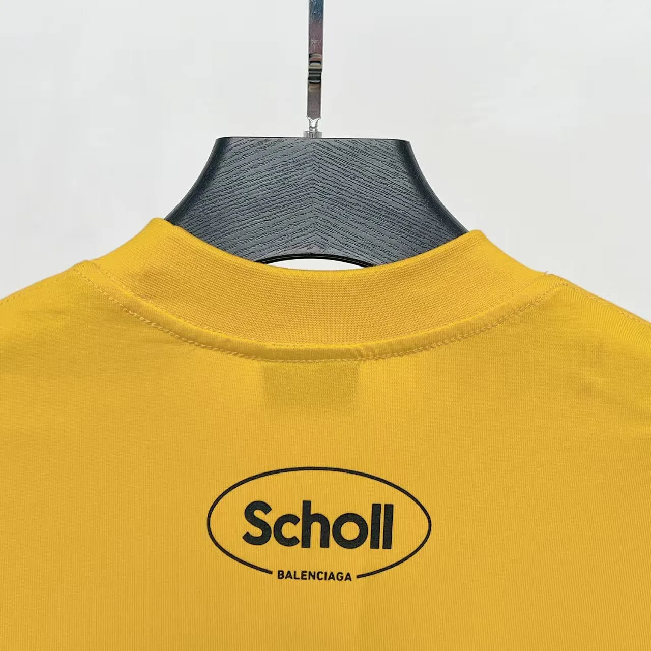 # 25SSNew Arrival Scholl # BALENCI*GA # 260g * 1 1 os Same Style！！ ：3258# Sizes：xs-L ：2 （Black.Yellow）